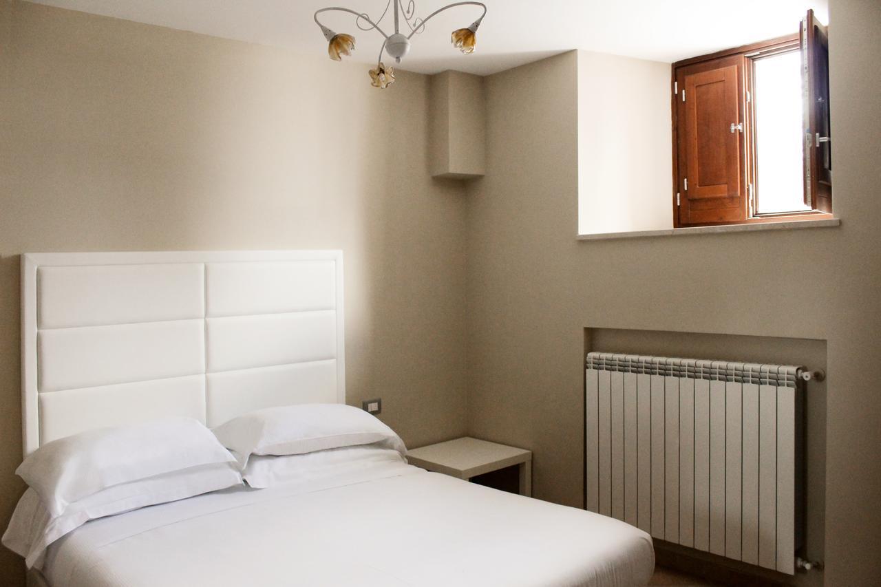 Lhp Suite Rivisondoli Bagian luar foto