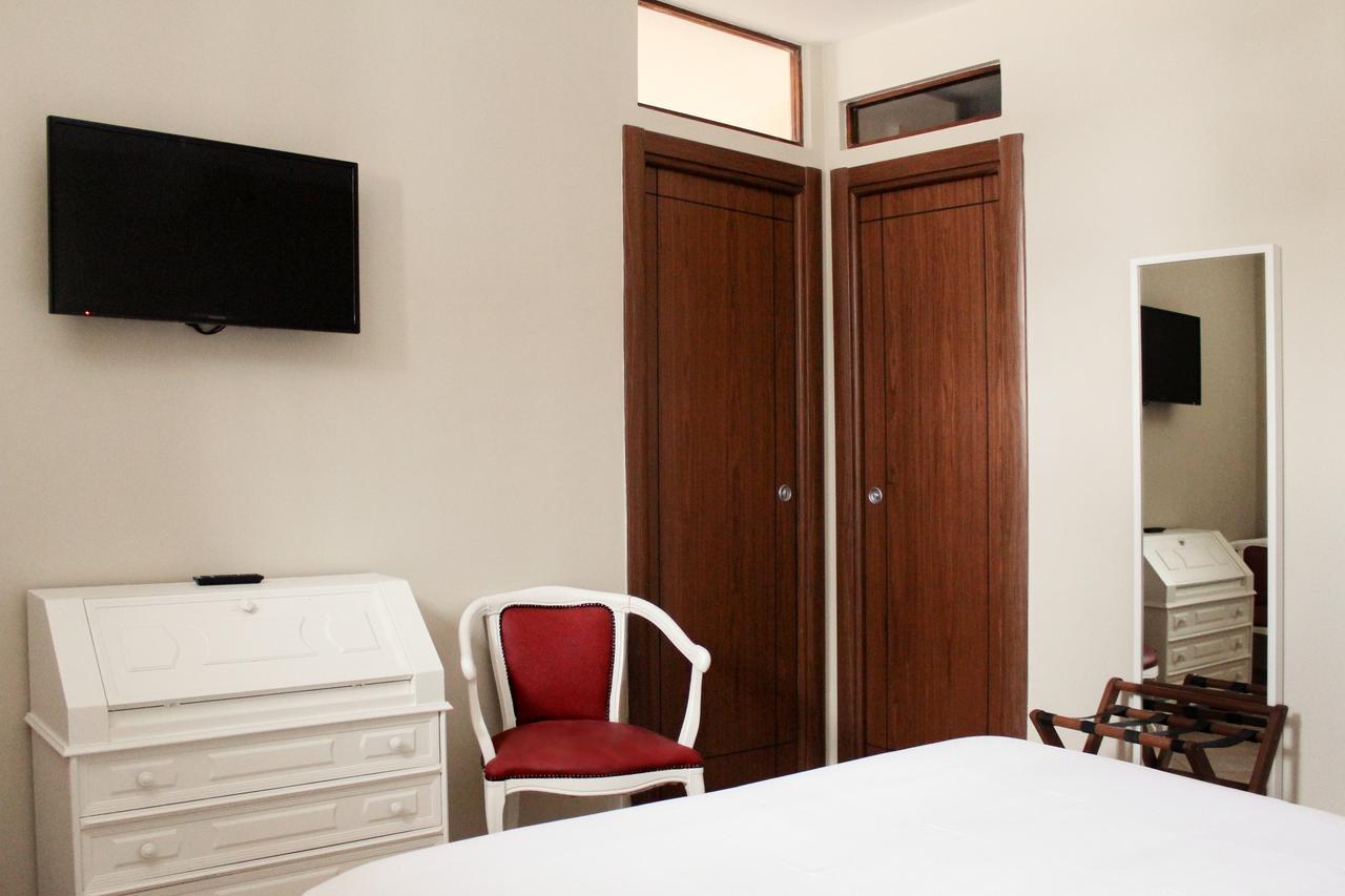 Lhp Suite Rivisondoli Bagian luar foto